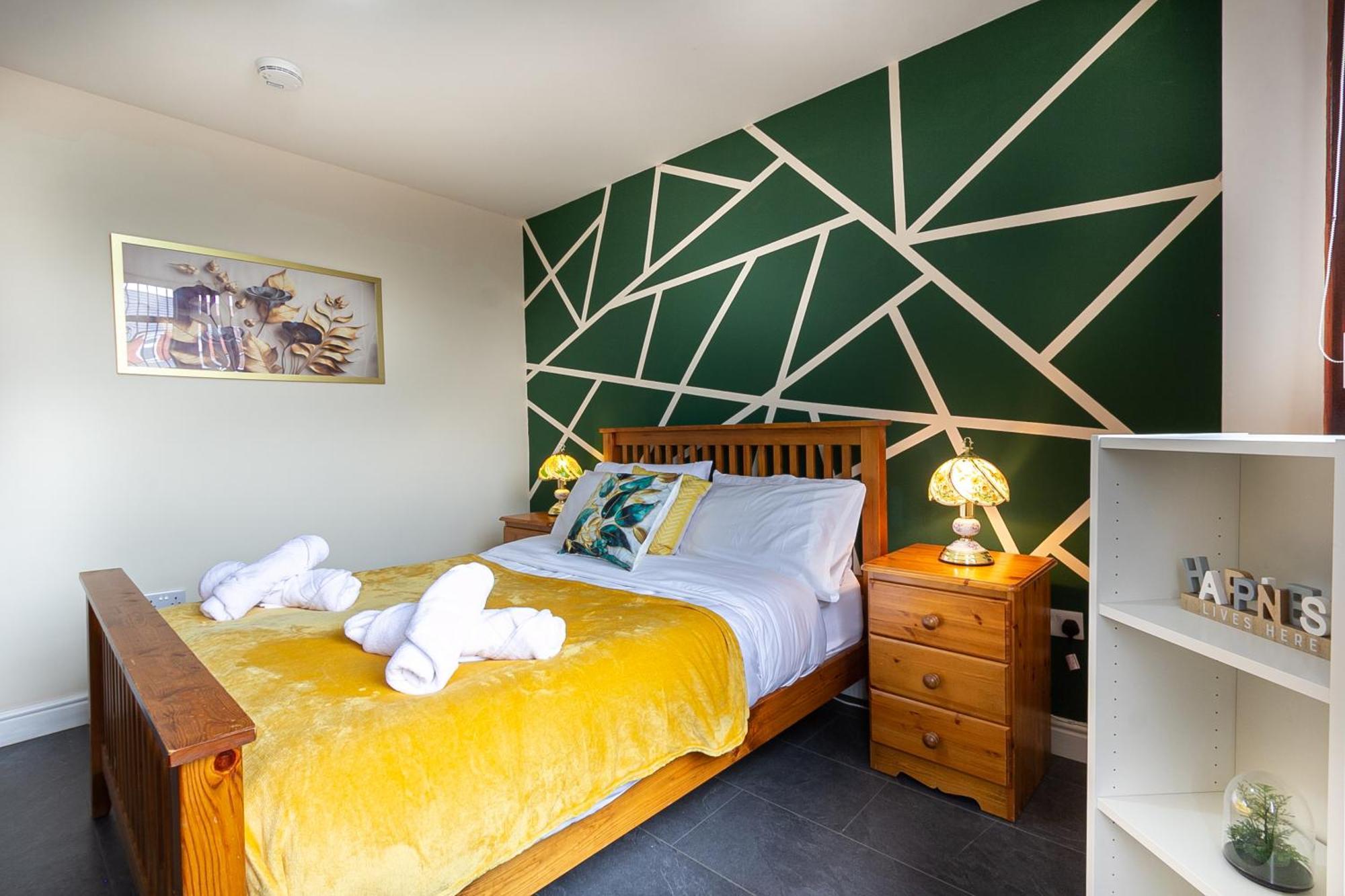 Apartamento Bathway House - Free Secured Parking And Wifi Coventry Exterior foto